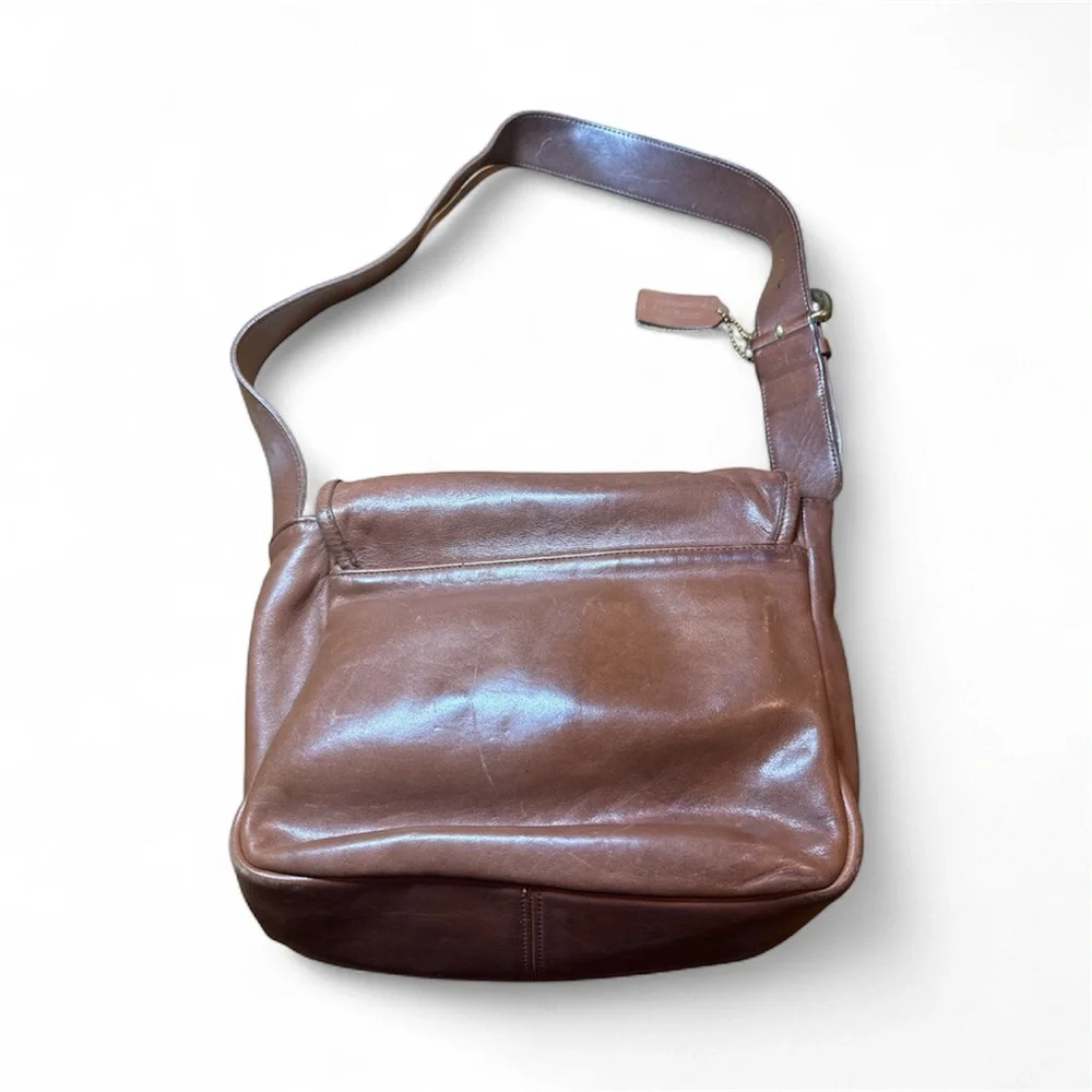 Coach‎ Tan Leather Shoulder Bag
